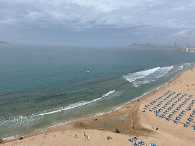 Precioso Apartamento A Estrenar En Primera Linea De Playa Бенідорм Екстер'єр фото